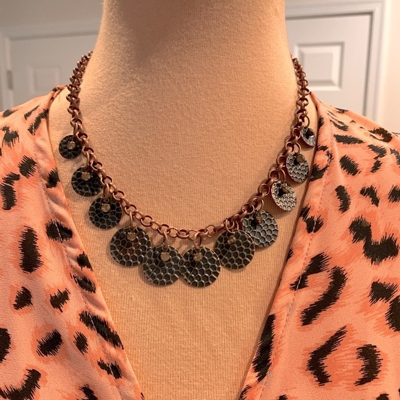 NWT High Fashion Necklace - Picture 1 of 2